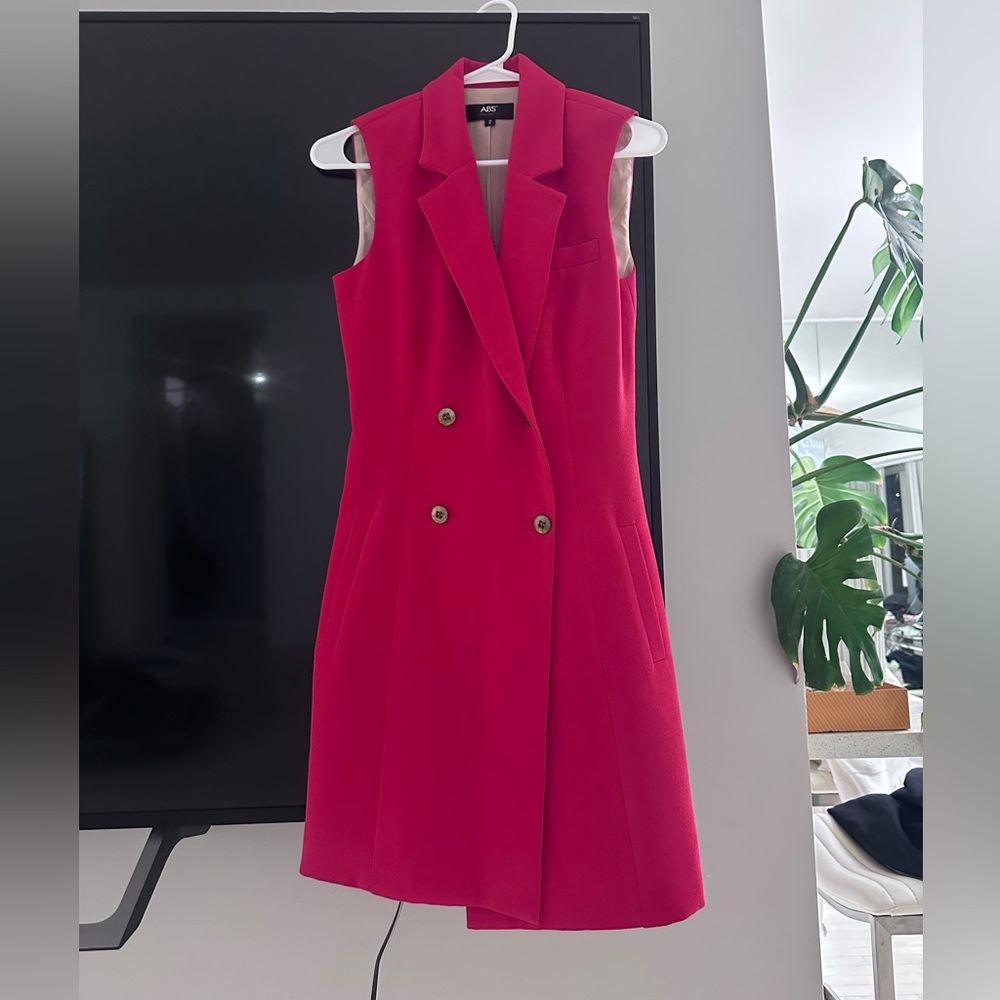 New! Red Sleeveless vest  Blazer Dress  REVOLVE Sz 2-4